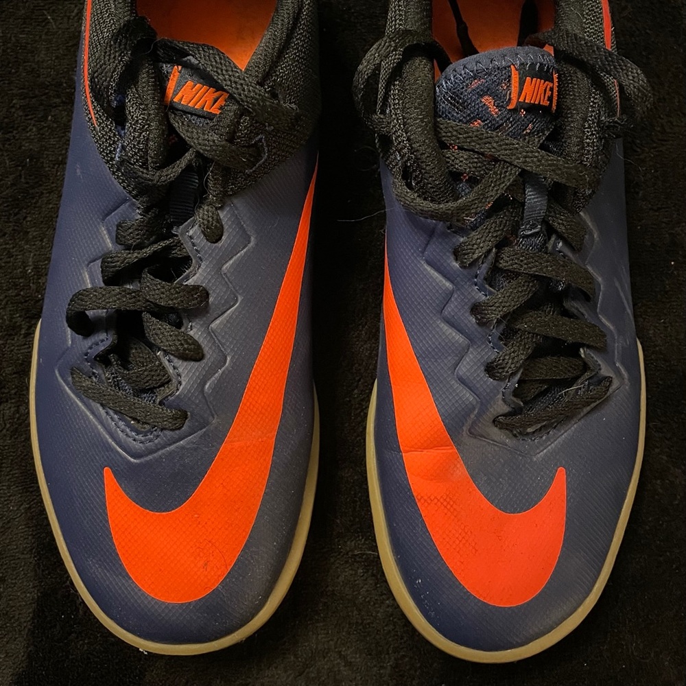 Nike Tennis Trainers Navy Blue, Orange, Black, Gum Sole, Men 5.5, Women 7